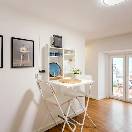 Alfama Pateo * Lisbon