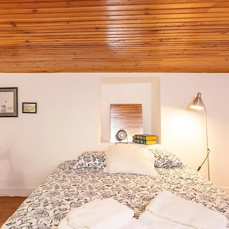 Alfama Pateo Apartamento