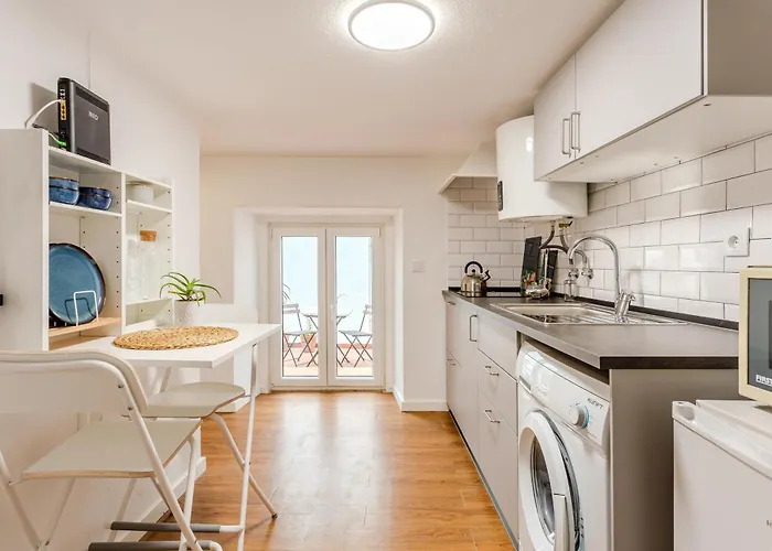 Alfama Pateo * Lisbona